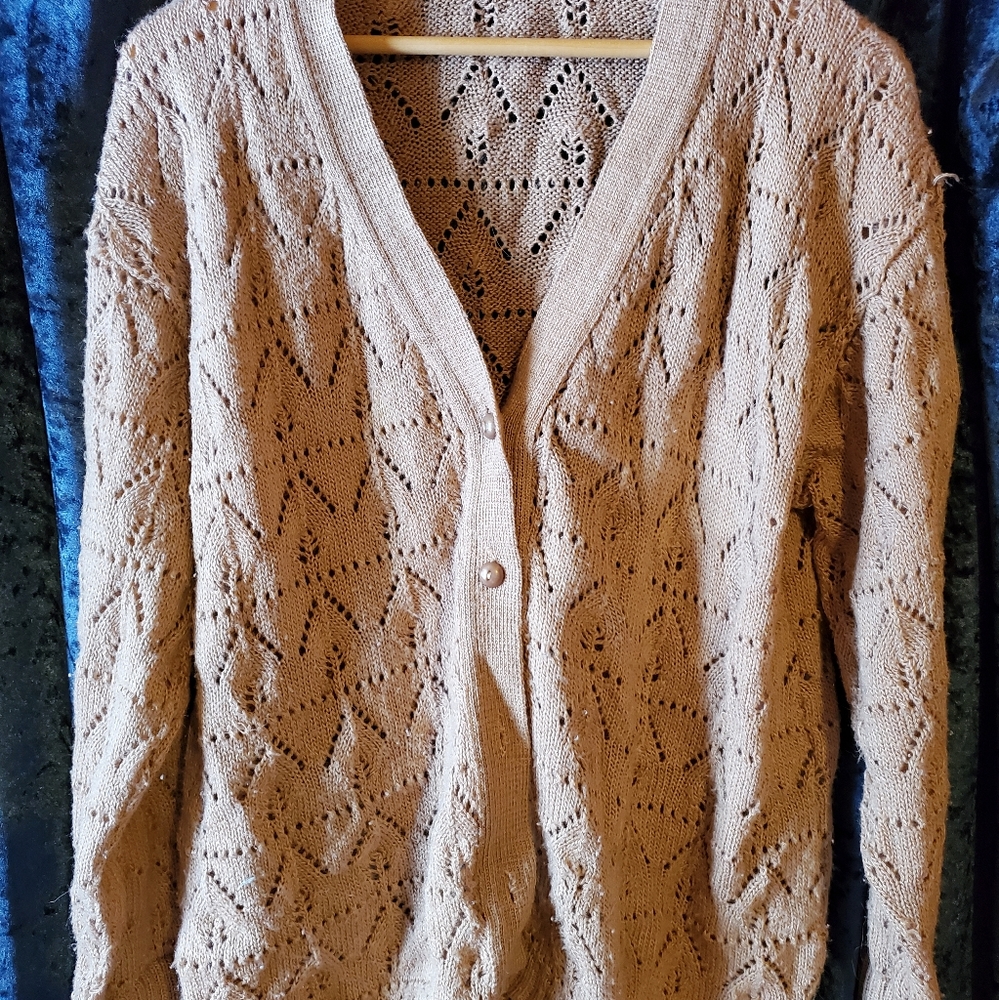 Distressed vintage tan leafy lace knit cottagecore grunge grandma cardigan
